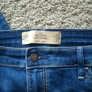 Hollister Super Skinny High Rise